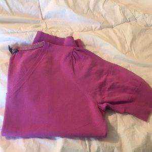 Short sleeve vneck sweater